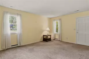 2200 Creekwood Dr, Greensboro, NC 27407 - Photo 15