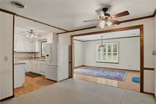 2200 Creekwood Dr, Greensboro, NC 27407 - Photo 5