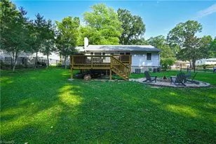 3801 Parkwood Dr, Greensboro, NC 27403 - Photo 31