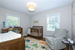 3801 Parkwood Dr, Greensboro, NC 27403 - Photo 19