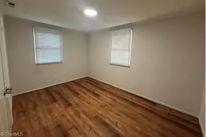 411 Overlook Street, Greensboro, NC 27403 - Photo 11