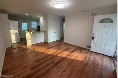 411 Overlook Street, Greensboro, NC 27403 - Photo 5