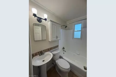 411 Overlook Street, Greensboro, NC 27403 - Photo 15