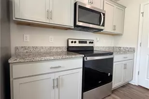 2312 Wilpar Dr, Greensboro, NC 27406 - Photo 9