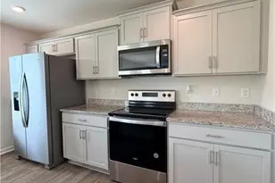 2312 Wilpar Dr, Greensboro, NC 27406 - Photo 7