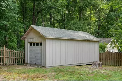 4025 Queens Grant Road, Jamestown, NC 27282 - Photo 29