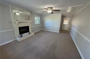 1516 W Fairfield Dr, Mount Airy, NC 27030 - Photo 19