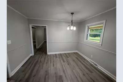 1516 W Fairfield Drive, Mount Airy, NC 27030 - Photo 17