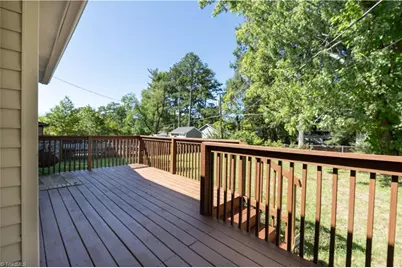 3006 Saxon Place, Greensboro, NC 27406 - Photo 25