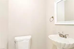 205 Lorraine Dr, Winston-Salem, NC 27107 - Photo 15