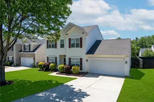 4236 Laurel Ridge Cir, Winston-Salem, NC 27107 - Photo 1