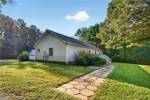 5077 Randleman Rd, Greensboro, NC 27406 - Photo 9