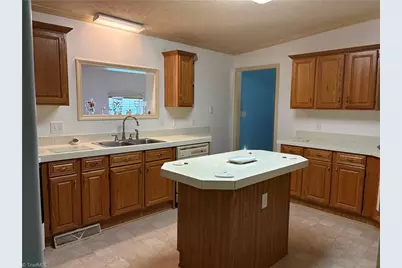 5077 Randleman Road, Greensboro, NC 27406 - Photo 21