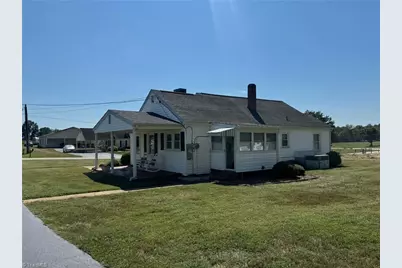 2709 Murray Road, State Road, NC 28676 - Photo 5