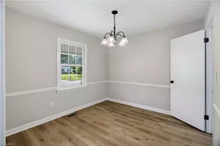 3325 Colony Dr, Jamestown, NC 27282 - Photo 9