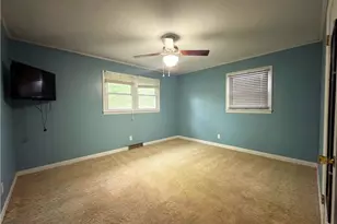 4285 W Pine St, Mount Airy, NC 27030 - Photo 15