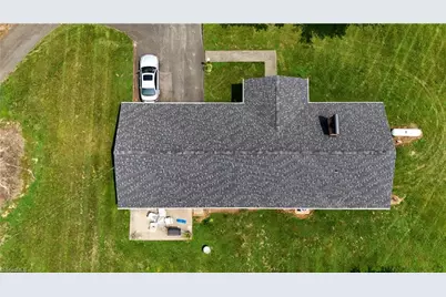 4285 W Pine Street, Mount Airy, NC 27030 - Photo 3