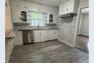 1900 Peachtree Street, Winston-Salem, NC 27107 - Photo 3