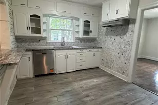 1900 Peachtree St, Winston-Salem, NC 27107 - Photo 3