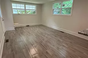 1900 Peachtree St, Winston-Salem, NC 27107 - Photo 7