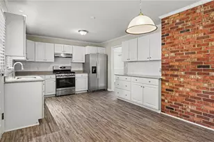 3768 Vandalia Dr, Winston-Salem, NC 27104 - Photo 5