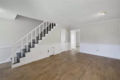 340 Vista Circle, Winston-Salem, NC 27106 - Photo 9