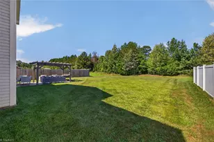 2460 Dog Leg Dr, Winston-Salem, NC 27103 - Photo 35