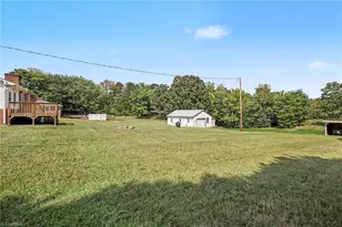 6025 Skylark Rd, Pfafftown, NC 27040 - Photo 21