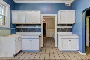 811 N Elm St, Greensboro, NC 27401 - Photo 21