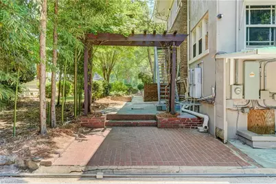811 N Elm Street, Greensboro, NC 27401 - Photo 39
