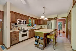609 Forrest Dr, Reidsville, NC 27320 - Photo 11