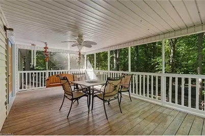 609 Forrest Drive, Reidsville, NC 27320 - Photo 31