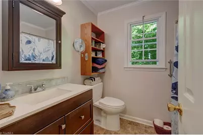 609 Forrest Drive, Reidsville, NC 27320 - Photo 27
