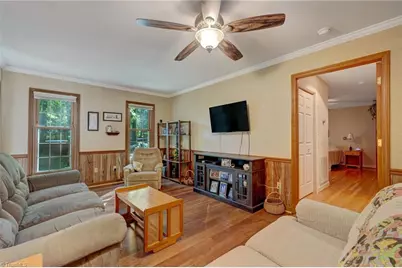 609 Forrest Drive, Reidsville, NC 27320 - Photo 9