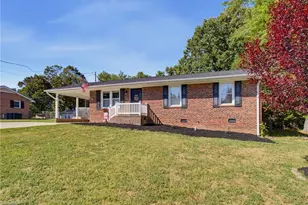 309 Bedford Dr, Eden, NC 27288 - Photo 3