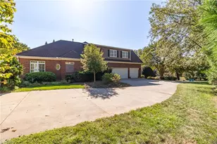 5696 Green Dale Ct, Summerfield, NC 27358 - Photo 47