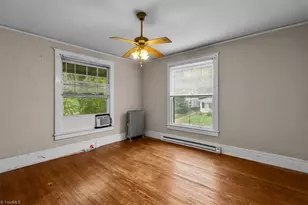 912 Spring Garden St, Greensboro, NC 27407 - Photo 15