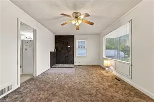 607 Walker Ave, Graham, NC 27253 - Photo 5