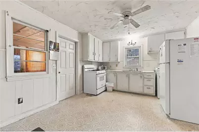 607 Walker Avenue, Graham, NC 27253 - Photo 21