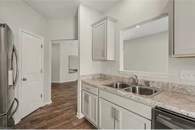 3813 Buckskin Way, Greensboro, NC 27405 - Photo 7
