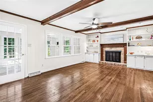 907 Bearhollow Rd, Greensboro, NC 27410 - Photo 11