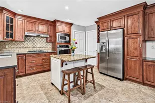 907 Bearhollow Rd, Greensboro, NC 27410 - Photo 19