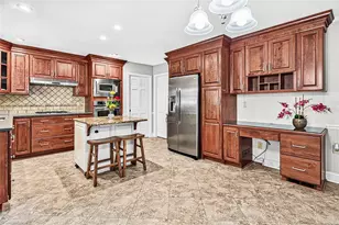 907 Bearhollow Rd, Greensboro, NC 27410 - Photo 17
