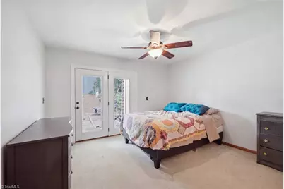 210 Tabor View Lane, Winston-Salem, NC 27106 - Photo 9