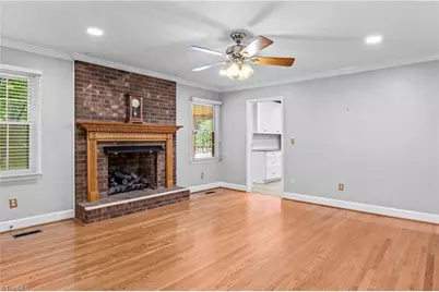 170 Queens Court, Clemmons, NC 27012 - Photo 9