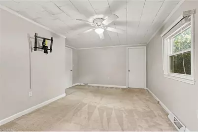 4806 Begonia Road, Pleasant Garden, NC 27313 - Photo 19