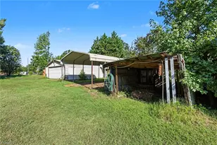 4806 Begonia Rd, Pleasant Garden, NC 27313 - Photo 39