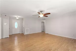 914 Ferndale Dr, Thomasville, NC 27360 - Photo 9