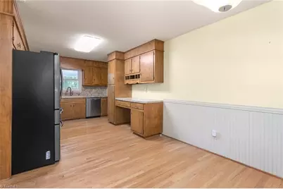 914 Ferndale Drive, Thomasville, NC 27360 - Photo 11