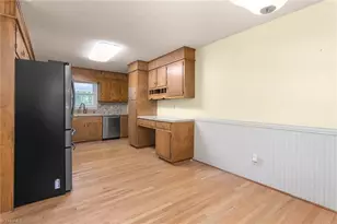 914 Ferndale Dr, Thomasville, NC 27360 - Photo 11
